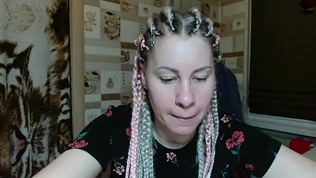 TherestlessKitty online show from April 27, 10:18 pm