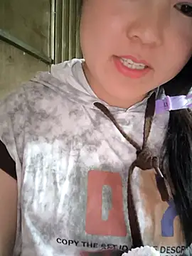 Snapshot of Sweetlove_77 chatting on October 26, 9:16 am Sweetlove 77 online show from October 26, 9:16 am