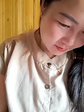 Snapshot of Sweetlove_77 chatting on September 28, 1:34 am Sweetlove 77 online show from September 28, 1:34 am