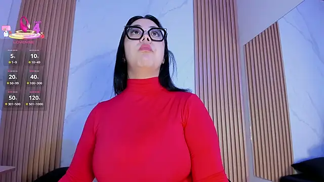 Snapshot of juicy_led_ chatting on October 15, 11:13 am juicy led online show from October 15, 11:13 am