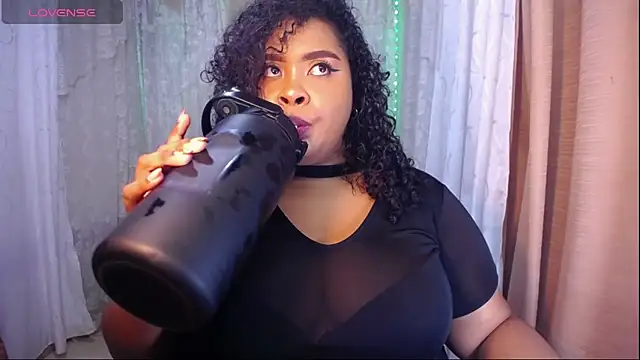 Snapshot of Ana_off_alana chatting on October 3, 12:05 am Ana off alana online show from October 3, 12:05 am