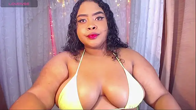 Snapshot of Ana_off_alana chatting on October 13, 11:18 pm Ana off alana online show from October 13, 11:18 pm