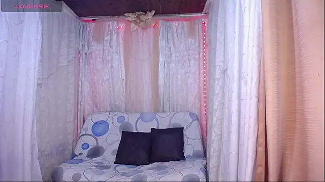 Snapshot of Ana_off_alana chatting on September 23, 11:14 pm Ana off alana online show from September 23, 11:14 pm