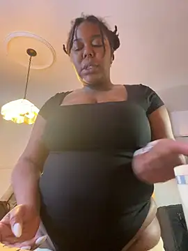 Goddess Nafeesha online show from February 25, 9:57 pm