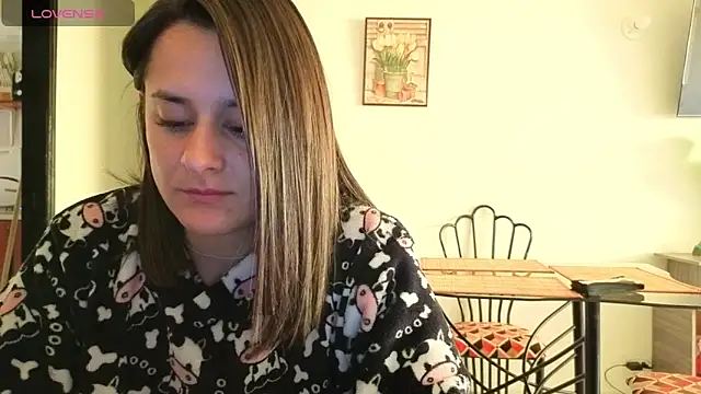 Alice milf  online show from September 24, 2:38 pm