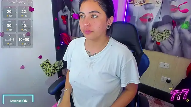  luna torres online show from July 15, 2:22 pm