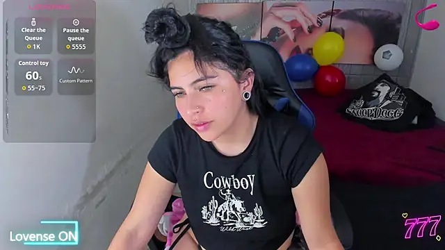  luna torres online show from July 3, 3:07 pm