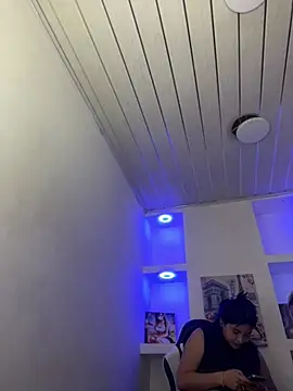  luna torres online show from May 27, 1:41 pm