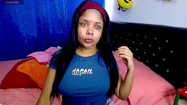 Melikasweetz online show from April 18, 5:26 pm