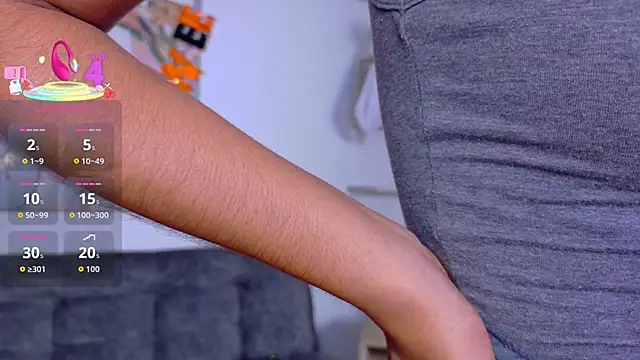 Snapshot of taty_miller chatting on October 23, 8:26 pm taty miller online show from October 23, 8:26 pm