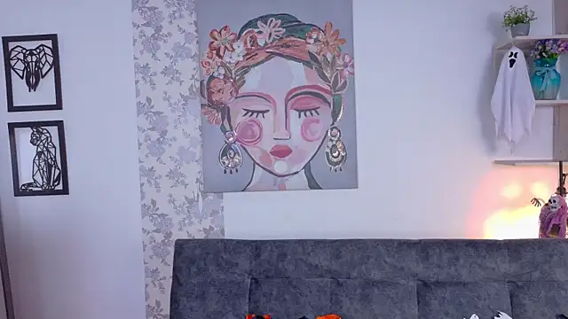 Snapshot of taty_miller chatting on October 14, 8:22 pm taty miller online show from October 14, 8:22 pm