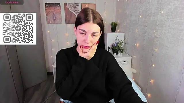 toooyour online show from October 20, 10:02 pm