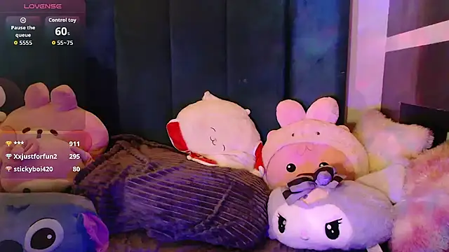 Snapshot of riya1206 chatting on September 17, 8:29 pm riya1206 online show from September 17, 8:29 pm