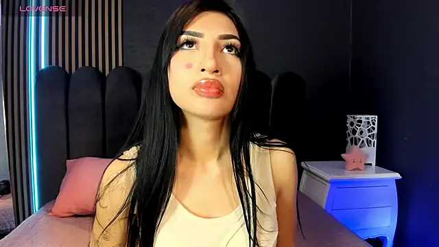 Nicolette ks  online show from July 9, 5:10 am