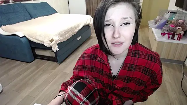 Kira Bakker online show from October 1, 2:55 pm