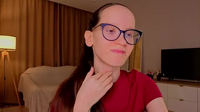 BettyBrowni online show from April 7, 4:09 pm