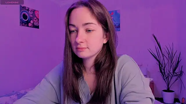 cClandesTina online show from October 10, 7:52 pm