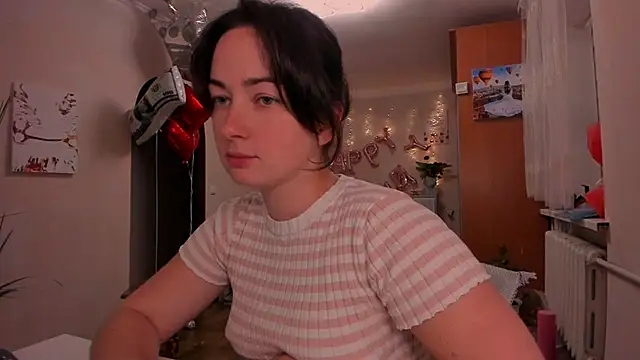 cClandesTina online show from July 10, 8:42 pm