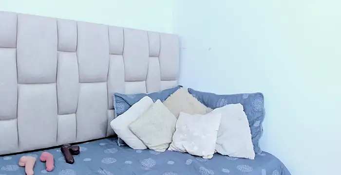  Lakshmi hotx online show from October 4, 8:02 pm