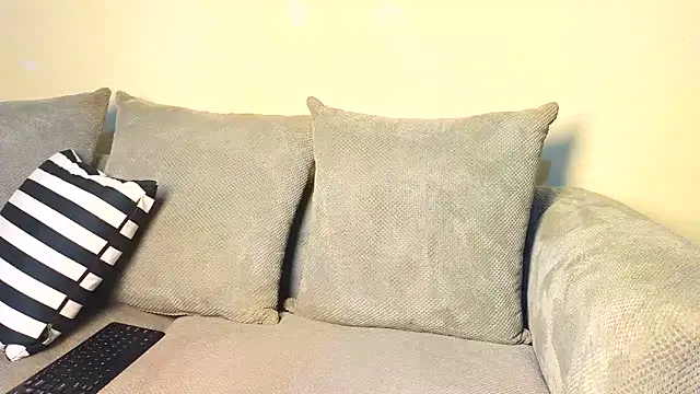 Sexxy mariana online show from March 7, 8:05 pm