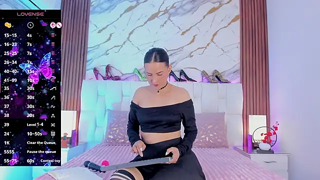 Coco Balenciaga  online show from March 6, 11:49 am