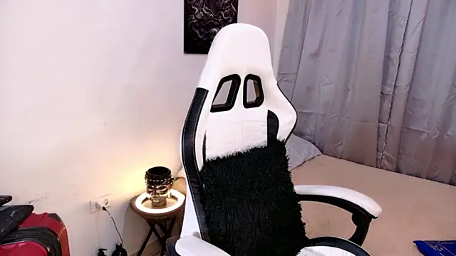 Stefhania susej online show from September 28, 7:47 am