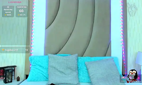 Snapshot of ThyaraJhons chatting on October 2, 12:10 pm ThyaraJhons online show from October 2, 12:10 pm