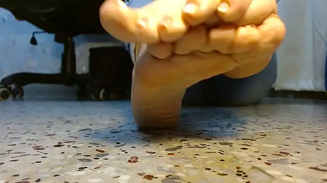 Snapshot of Samantabrown_ chatting on October 21, 11:25 am Samantabrown online show from October 21, 11:25 am