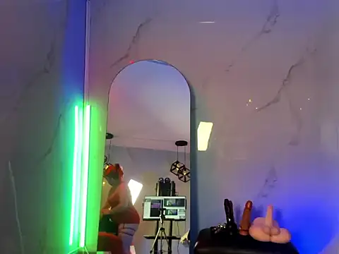 Snapshot of Amy_hoy69 chatting on October 10, 3:11 am Amy hoy69 online show from October 10, 3:11 am