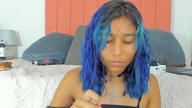 Snapshot of satsu_u chatting on October 20, 8:01 pm satsu u online show from October 20, 8:01 pm