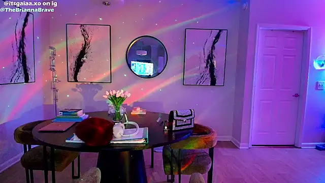 BriannaBrave online show from March 3, 2:39 am