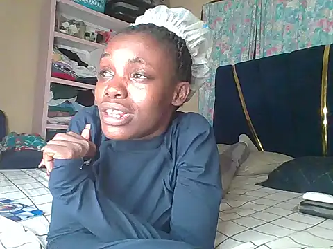 awino001 online show from April 10, 12:38 am