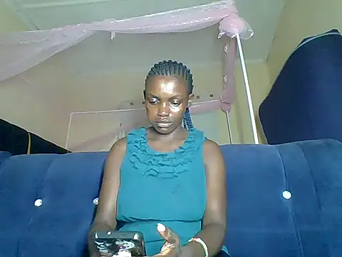 Snapshot of awino001 chatting on October 27, 11:54 pm awino001 online show from October 27, 11:54 pm