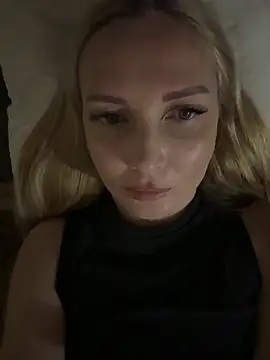 Snapshot of Aleksandrakis chatting on September 26, 8:50 pm Aleksandrakis online show from September 26, 8:50 pm