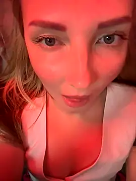 Snapshot of Aleksandrakis chatting on October 30, 9:49 pm Aleksandrakis online show from October 30, 9:49 pm