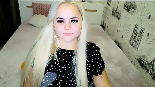 Snapshot of lovely-eyes chatting on October 20, 6:33 pm lovely-eyes online show from October 20, 6:33 pm