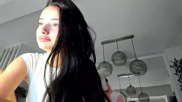 Snapshot of IreneVON chatting on September 28, 4:08 am IreneVON online show from September 28, 4:08 am