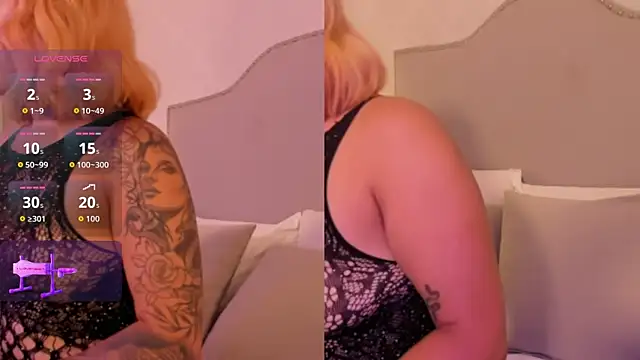 Snapshot of Emily_robertss chatting on September 25, 3:27 am Emily robertss online show from September 25, 3:27 am