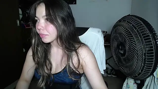 venelope1 online show from October 30, 4:15 am