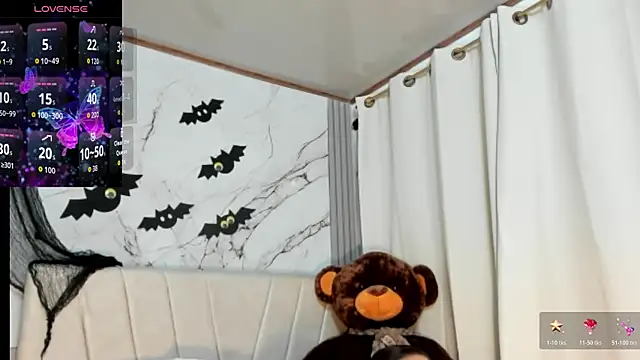 Snapshot of angeli_sexi chatting on October 29, 12:48 am angeli sexi online show from October 29, 12:48 am