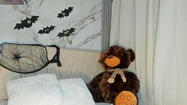 Snapshot of angeli_sexi chatting on October 22, 12:59 am angeli sexi online show from October 22, 12:59 am