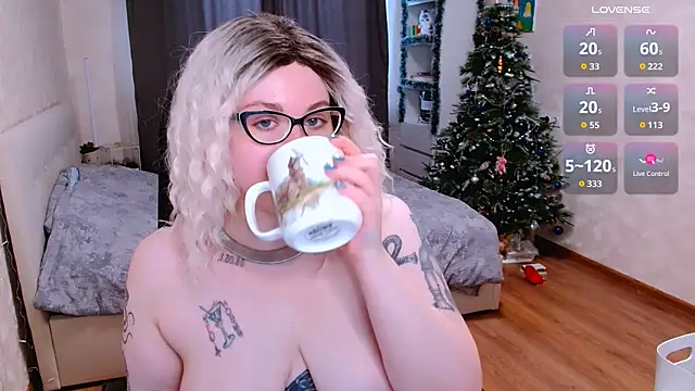 Snow-White  online show from February 4, 11:57 am