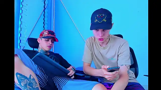 HOT boy2025 online show from September 22, 12:36 pm