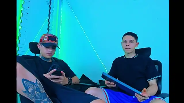 HOT boy2025 online show from September 25, 12:48 pm