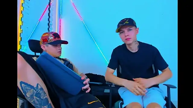 HOT boy2025 online show from September 18, 6:56 am