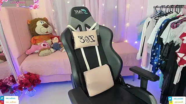 zoesullivan online show from February 19, 10:04 am