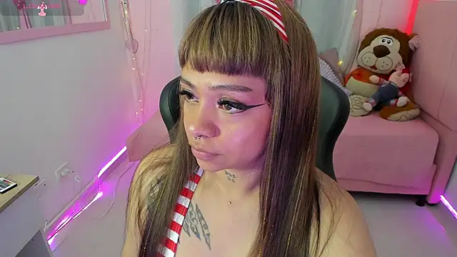 zoesullivan online show from September 24, 10:36 am