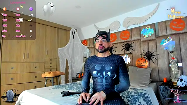 petterwilly1 online show from October 31, 11:09 pm