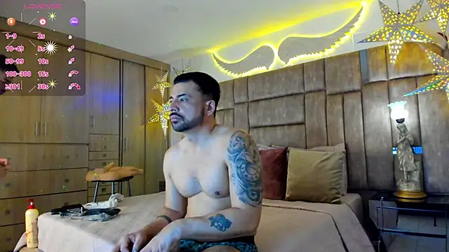 petterwilly1 online show from December 17, 3:16 pm