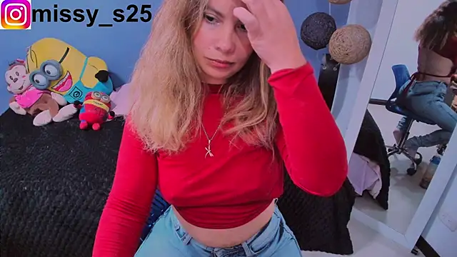 Snapshot of gigi_stephans chatting on October 1, 3:00 am gigi stephans online show from October 1, 3:00 am